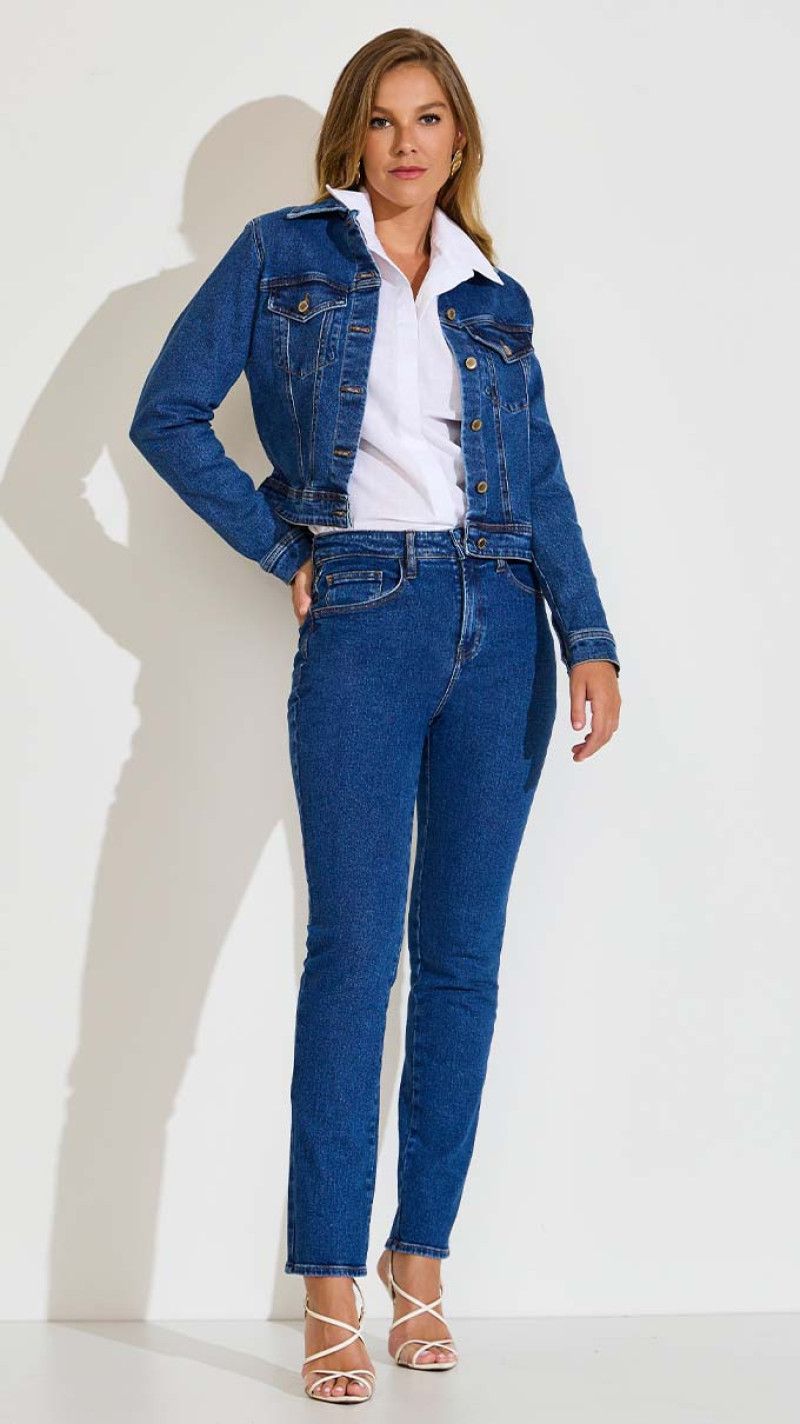 CALÇA JEANS RETA BÁSICA BEYONCÉ 