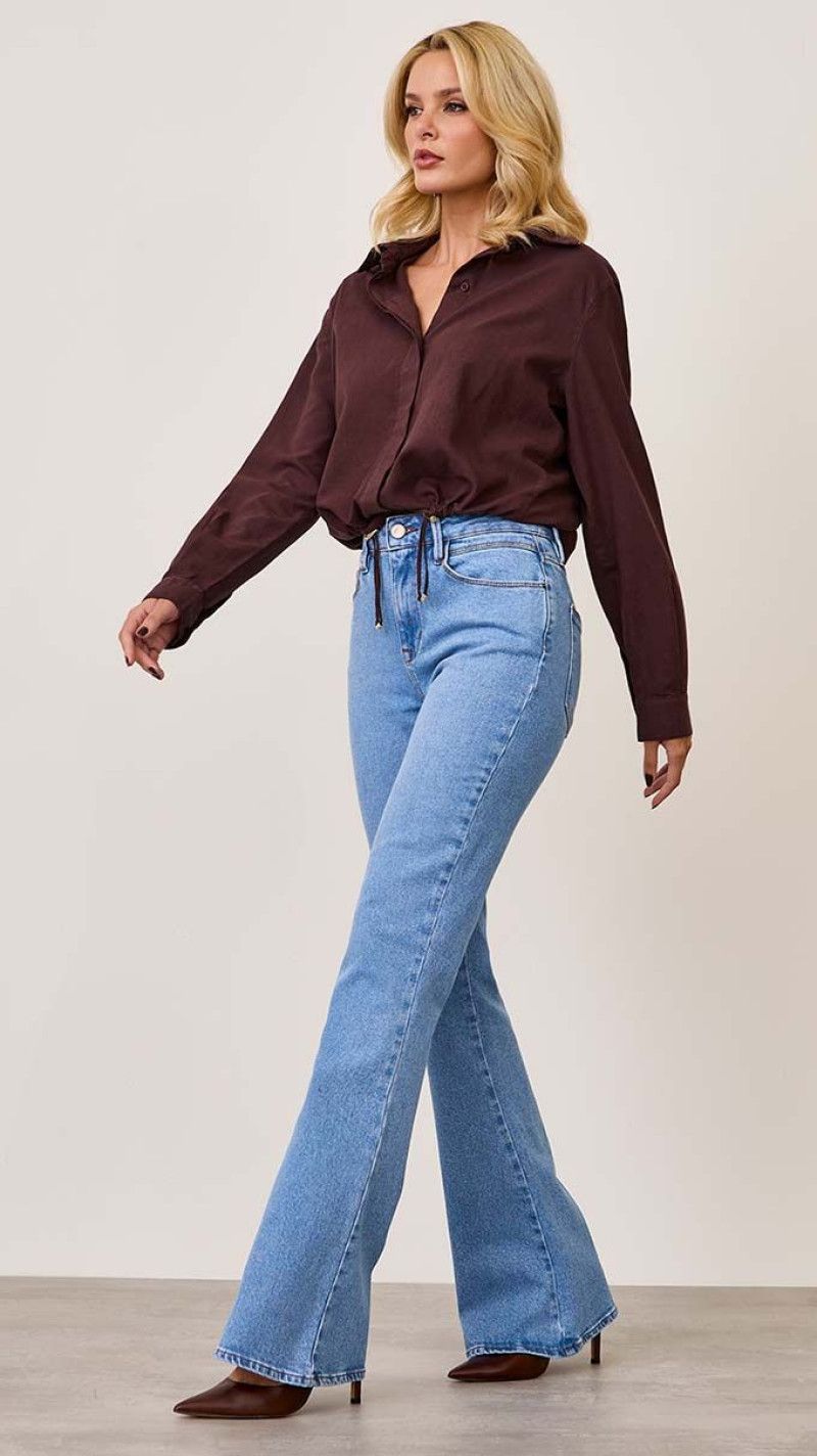 CALÇA JEANS FLARE BOLSO RELÓGIO