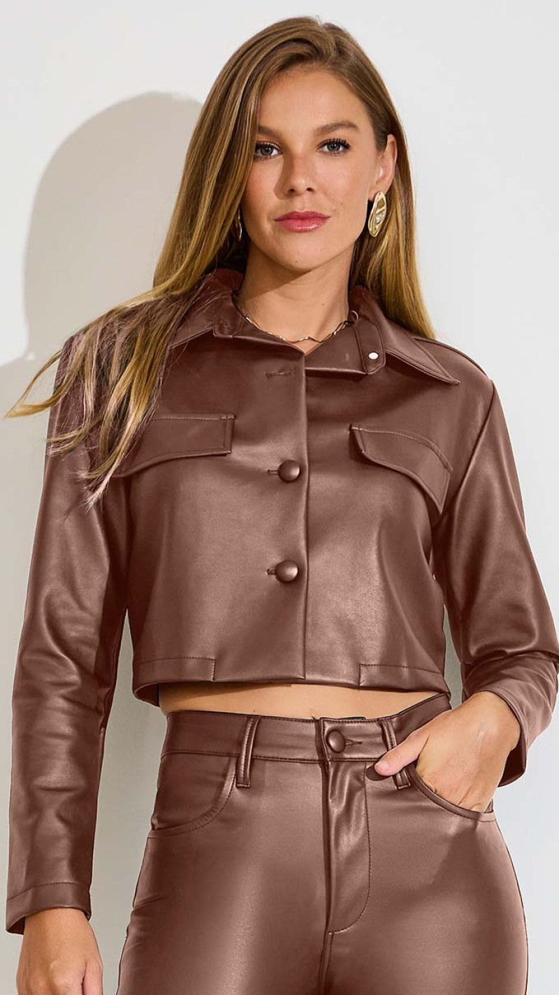JAQUETA CROPPED NEO COURO MARROM