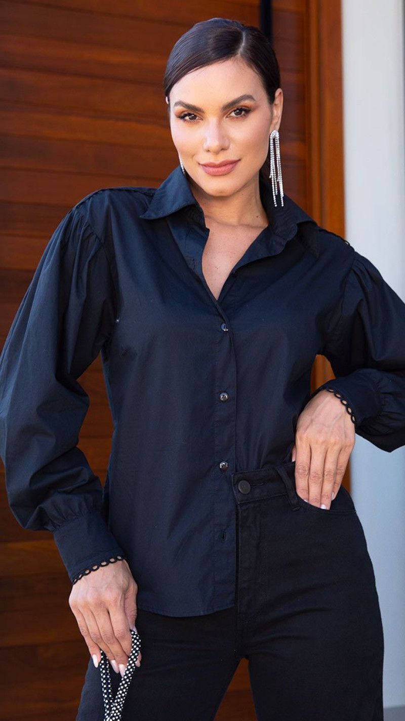 CAMISA ML PRETA COM GUIPIR