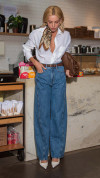 CALÇA JEANS BAGGY BALLOON RECORTES