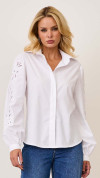 CAMISA BRANCA COM BORDADO VAZADO